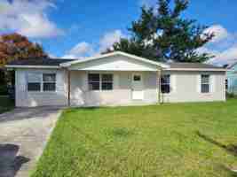 featured image of 113 Harbor Dr