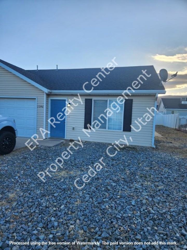 1246 N 650 W