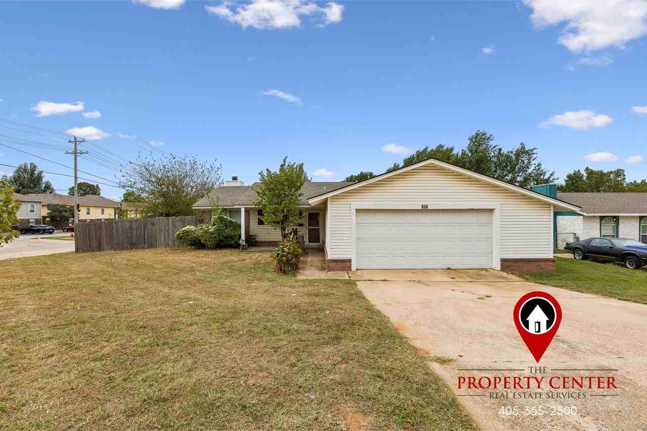 830 Douglas Dr - Photo 2 of 38