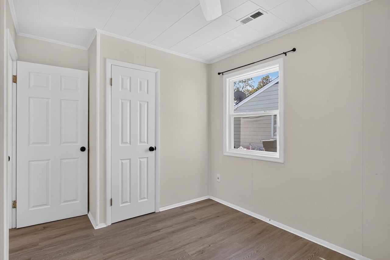 1803 Somerville Dr - Photo 7 of 12
