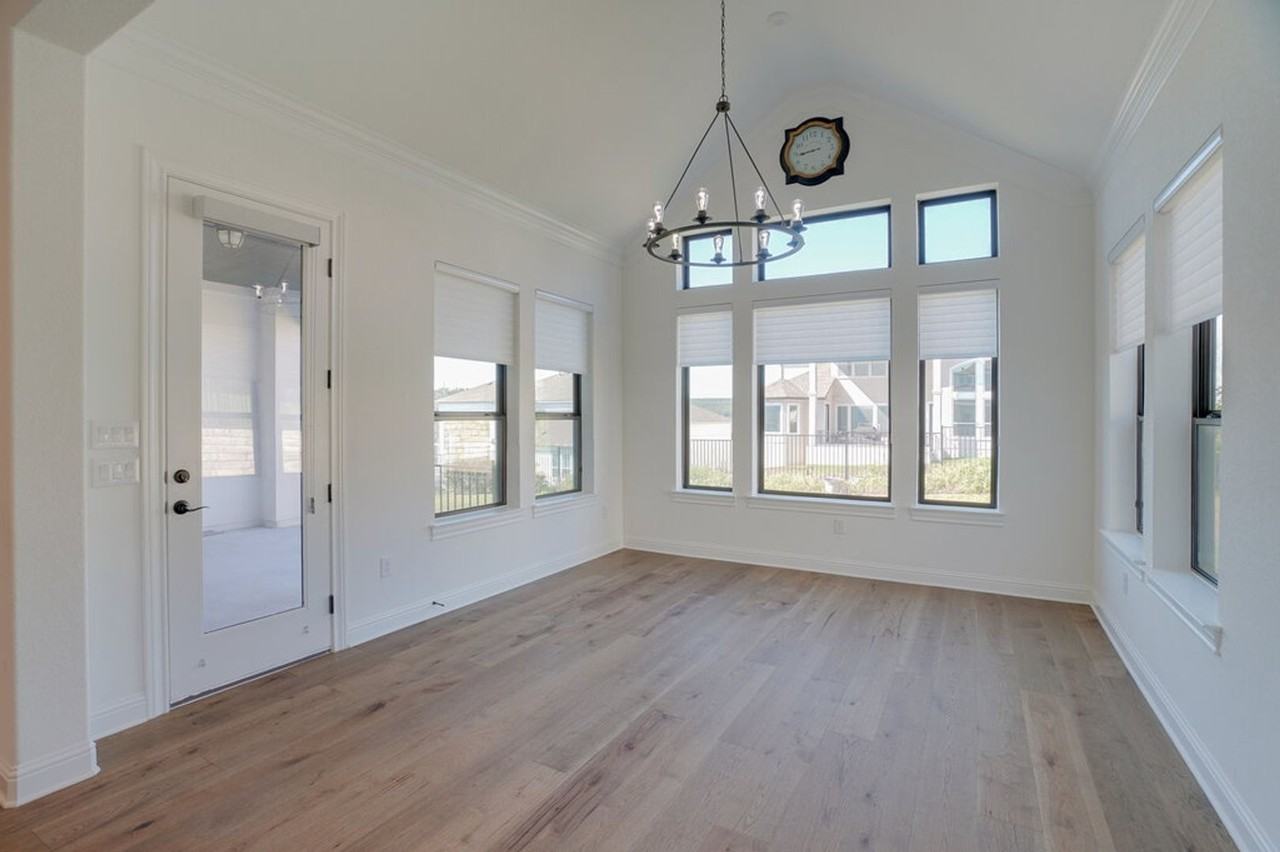 4529 Port Bari Dr - Photo 7 of 20