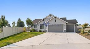 1835 N Burnam Ave - Photo 1 of 1