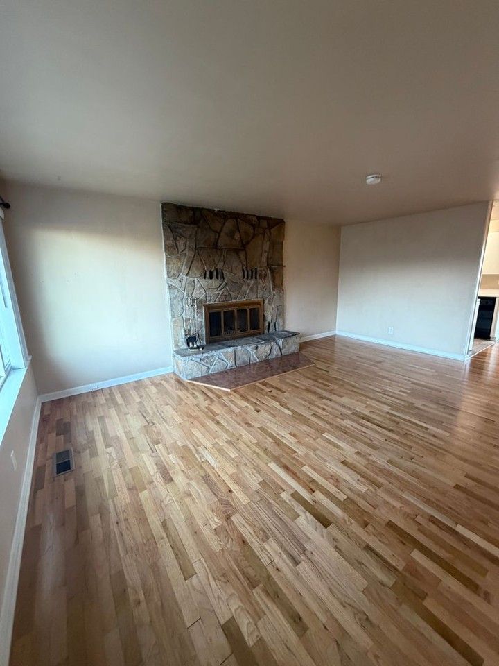 2430 Sw Nye Ave - Photo 3 of 18