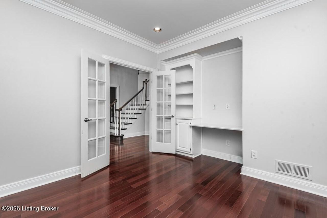 5718 Moser Farm Rd - Photo 5 of 32