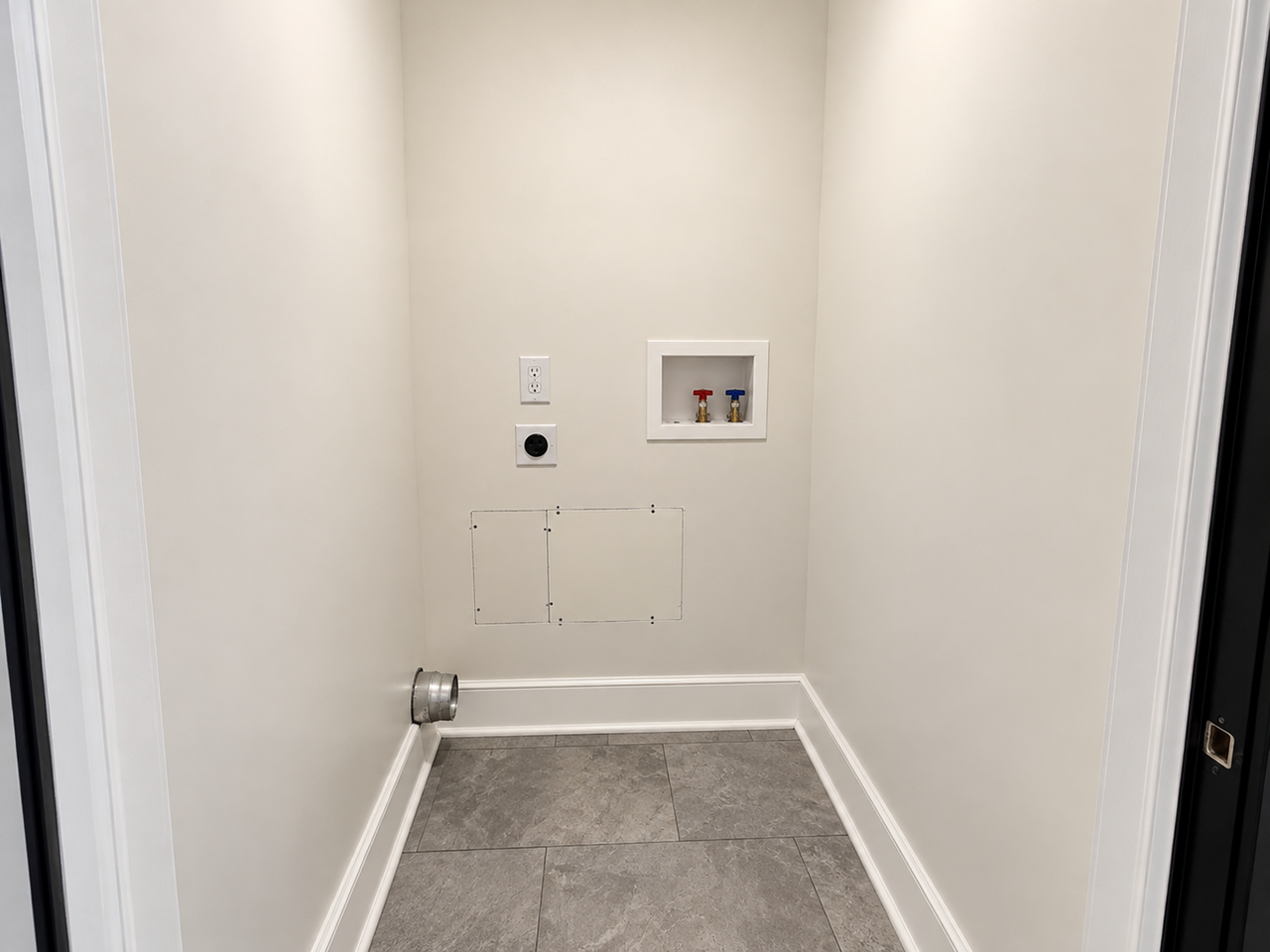 2341 Hawthorne Ave - Photo 6 of 16