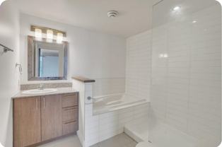 250 Boul Maisonneuve - Photo 1 of 1
