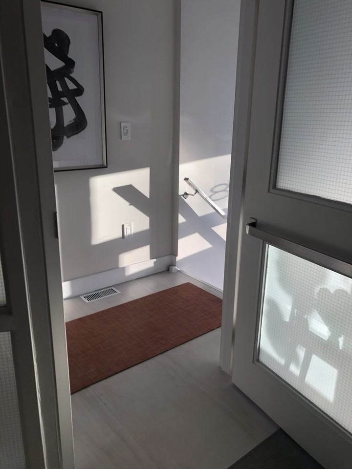 853 Pape Ave - Photo 5 of 9