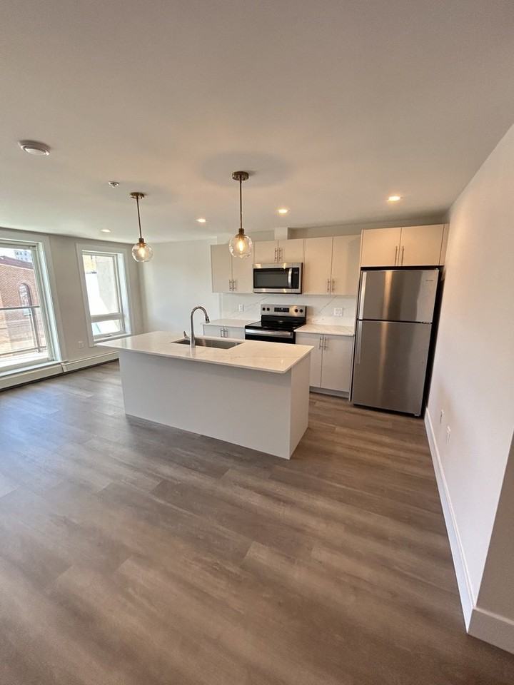 3840 Joseph Howe Dr - Photo 5 of 6