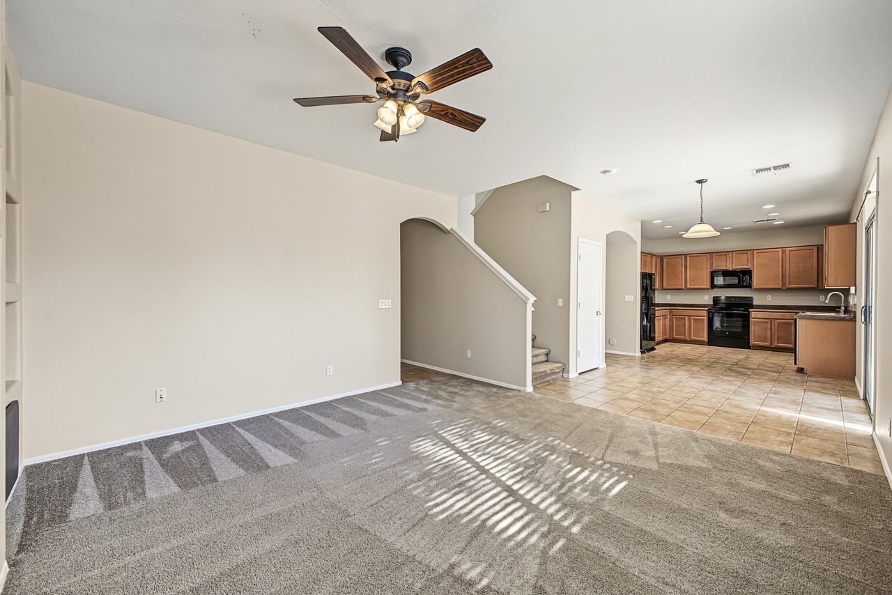 1033 E Nickleback St #1 - Photo 6 of 50