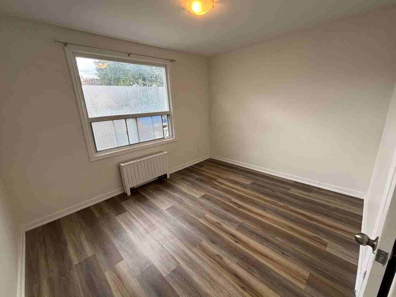 Weston Rd & Jane St #4 - Photo 7 of 10