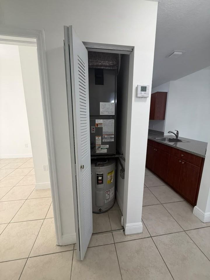 2461 W 78th St #2461-103 - Photo 5 of 16