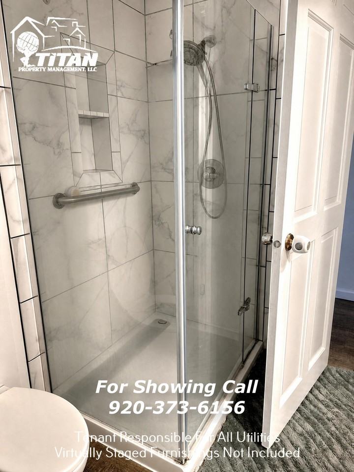 2167 9th St #1 - Photo 7 of 8