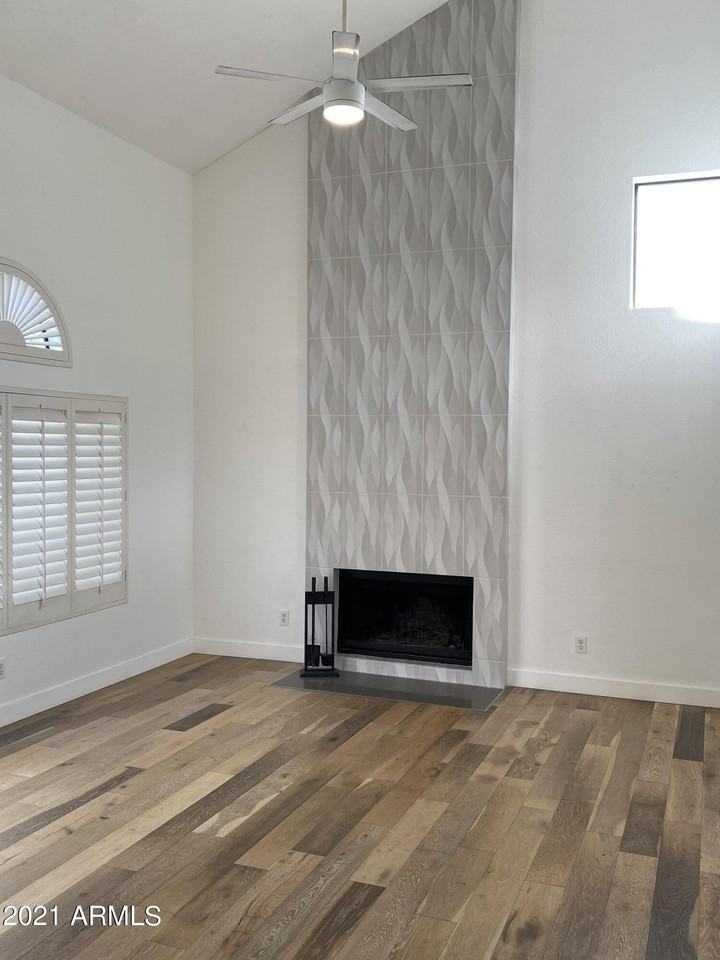3325 E Clark Rd - Photo 3 of 39