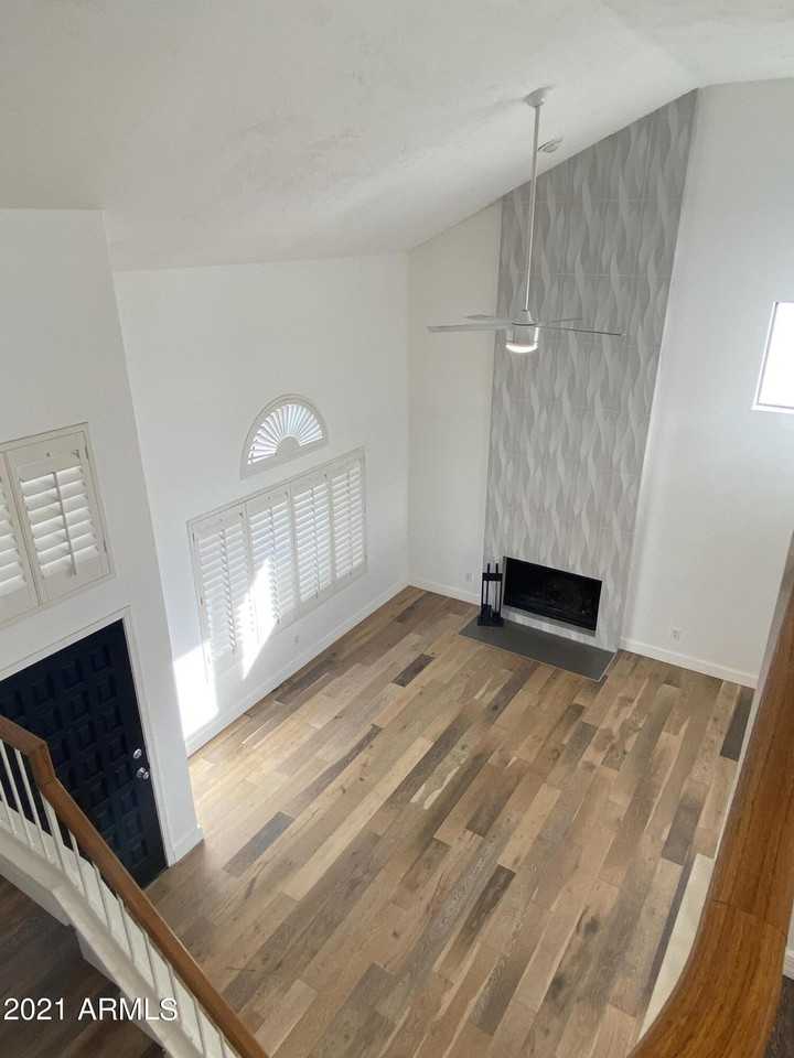 3325 E Clark Rd - Photo 5 of 39