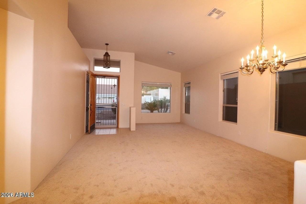 13614 N 12th Pl - Photo 4 of 42