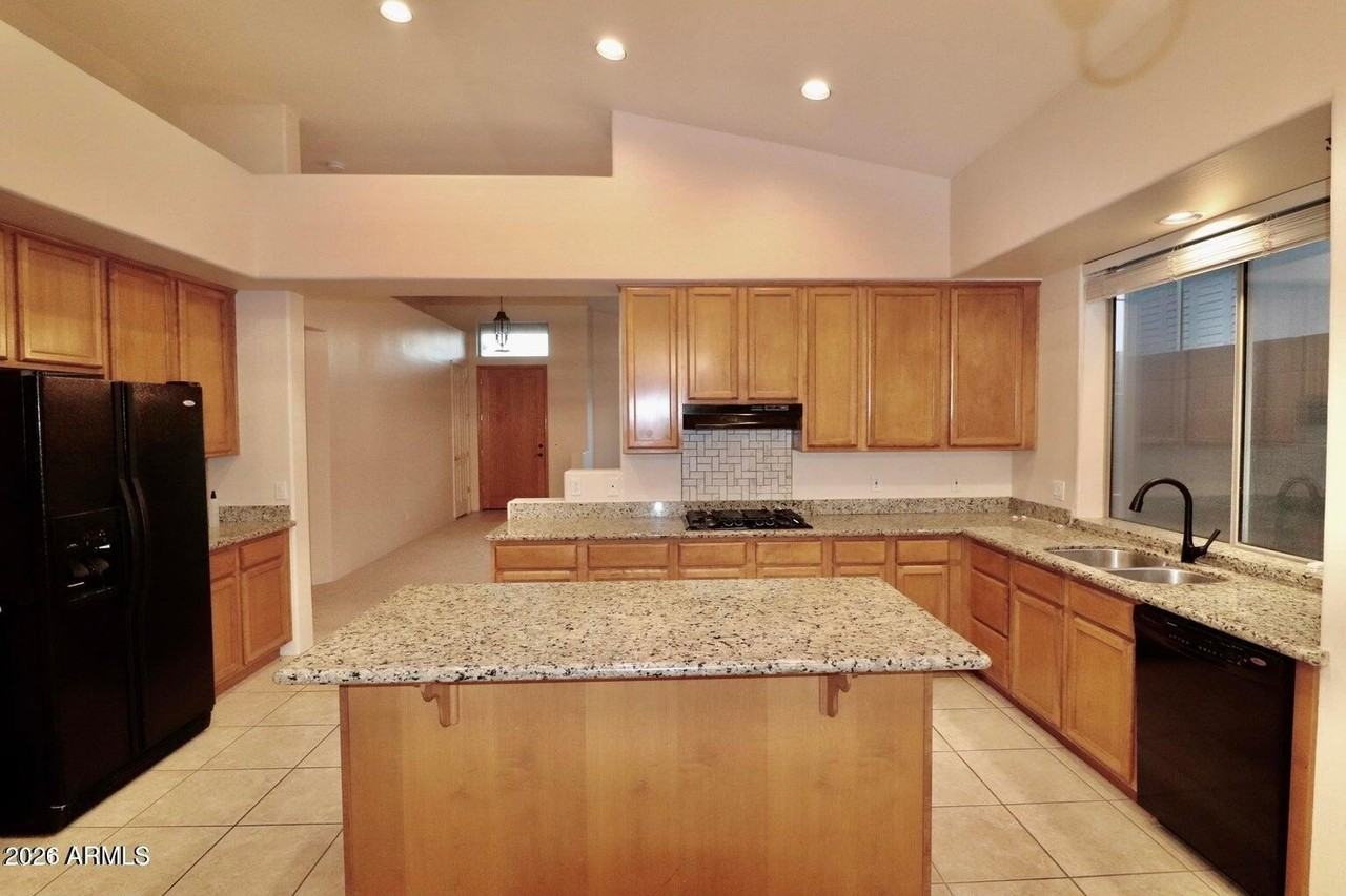 13614 N 12th Pl - Photo 7 of 42