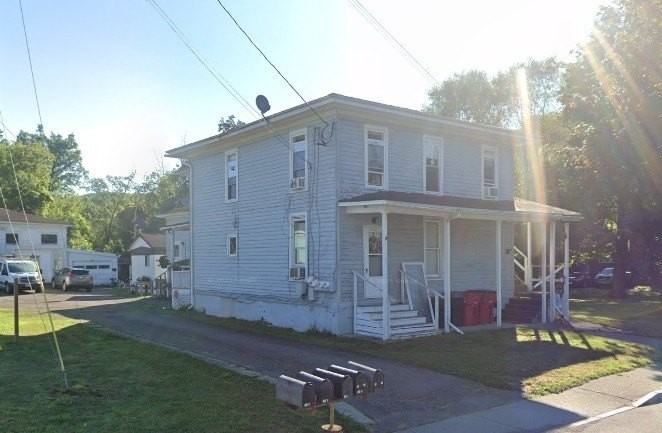 8573 Main St - Photo 2 of 8