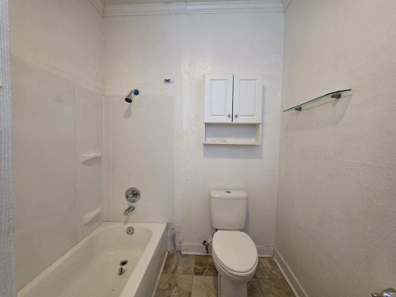 1210 Dennison St - Photo 6 of 10