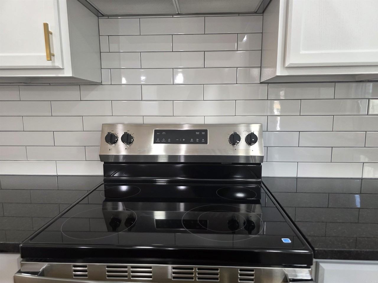 13912 Alexander Rd - Photo 6 of 20