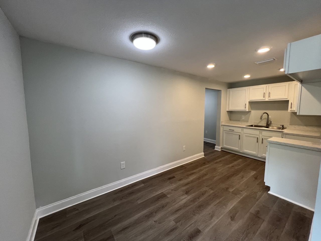 3537 Henrietta St #1 - Photo 5 of 25