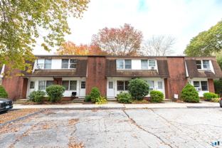 33 Russell St #4 - Photo 1 of 1