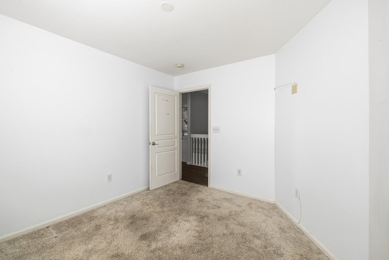 1168 Westbriar Dr #1 - Photo 5 of 16