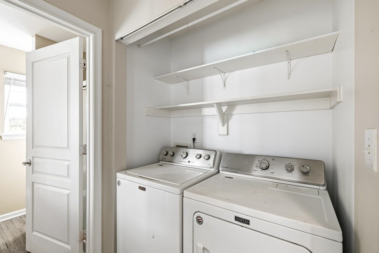 1168 Westbriar Dr #1 - Photo 6 of 16