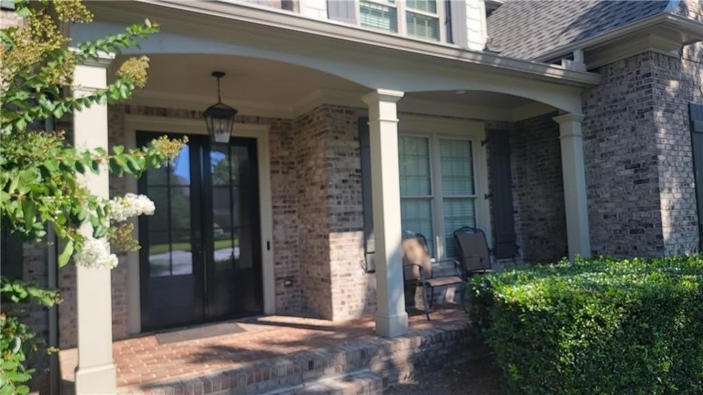 1231 Ellington Ct - Photo 3 of 50