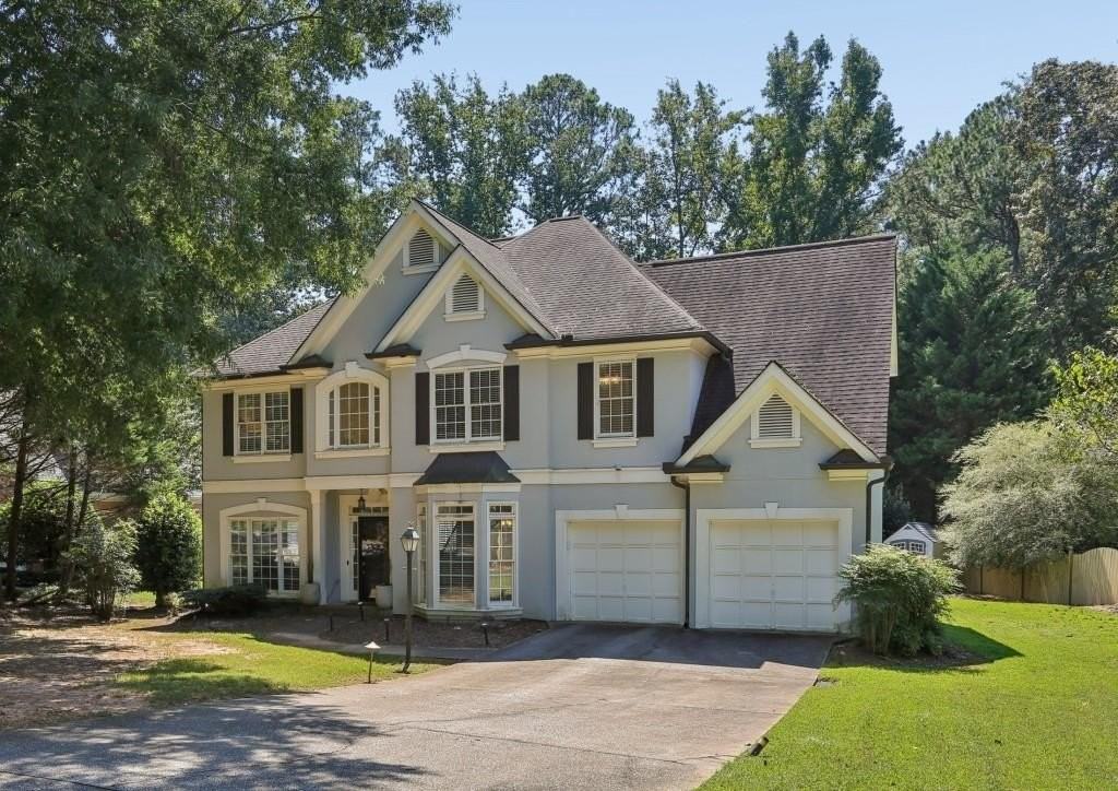 330 Whitley Park Dr - Photo 2 of 32