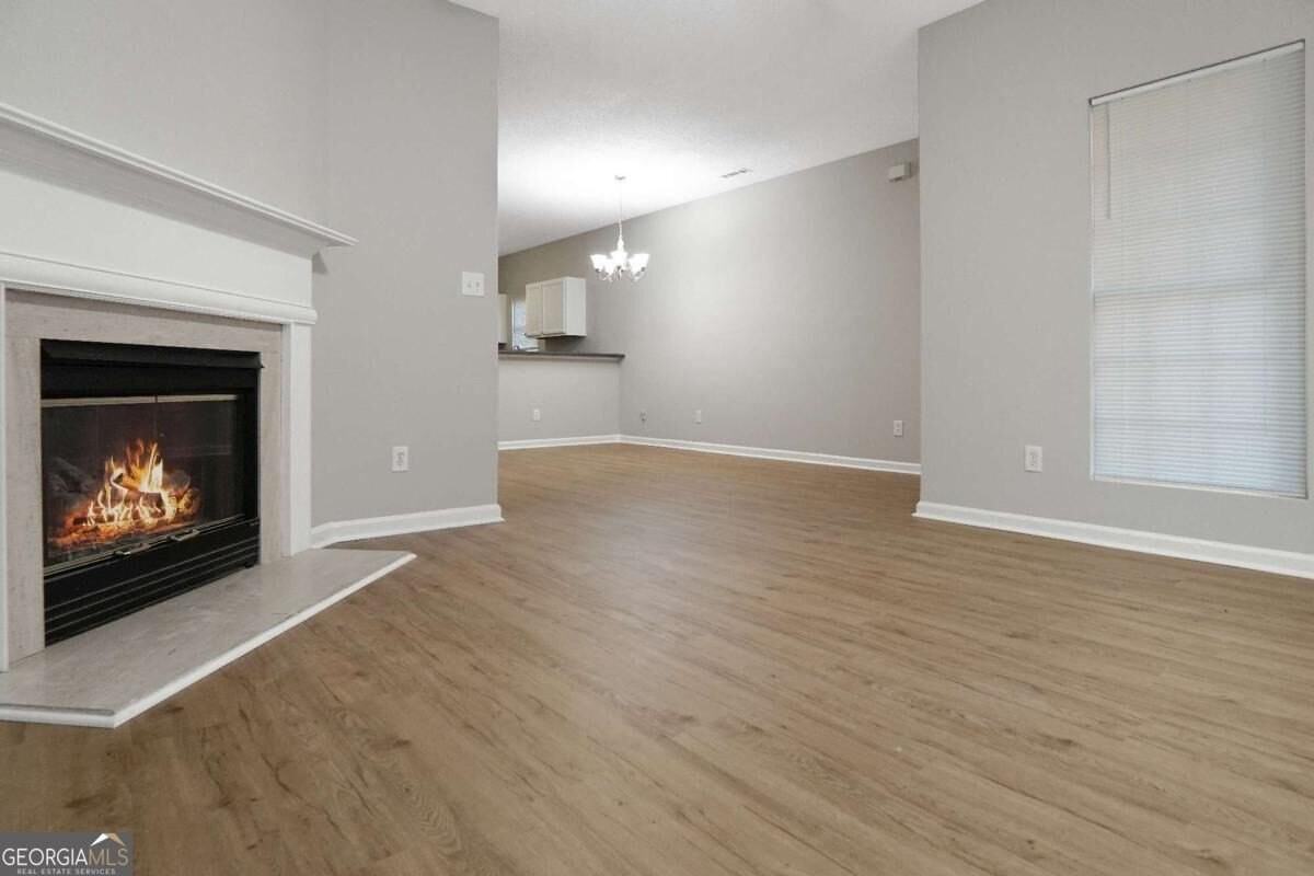 7230 Oakley Ct - Photo 4 of 19