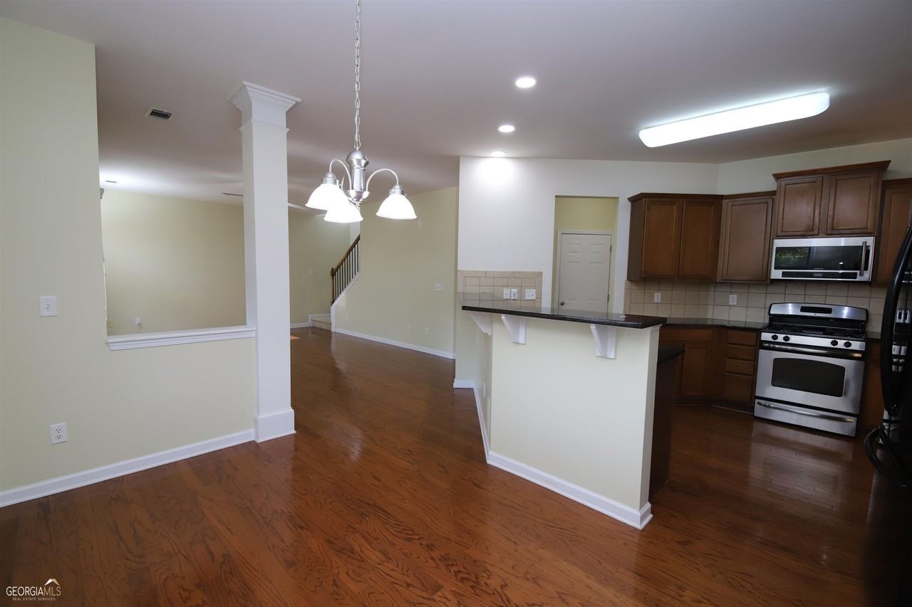 330 Glenhaven Dr - Photo 6 of 19