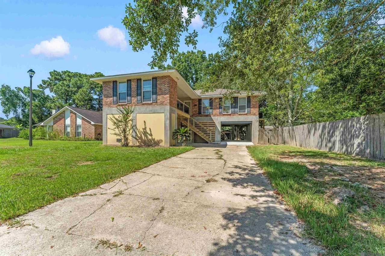 7320 Memo Pl - Photo 2 of 30