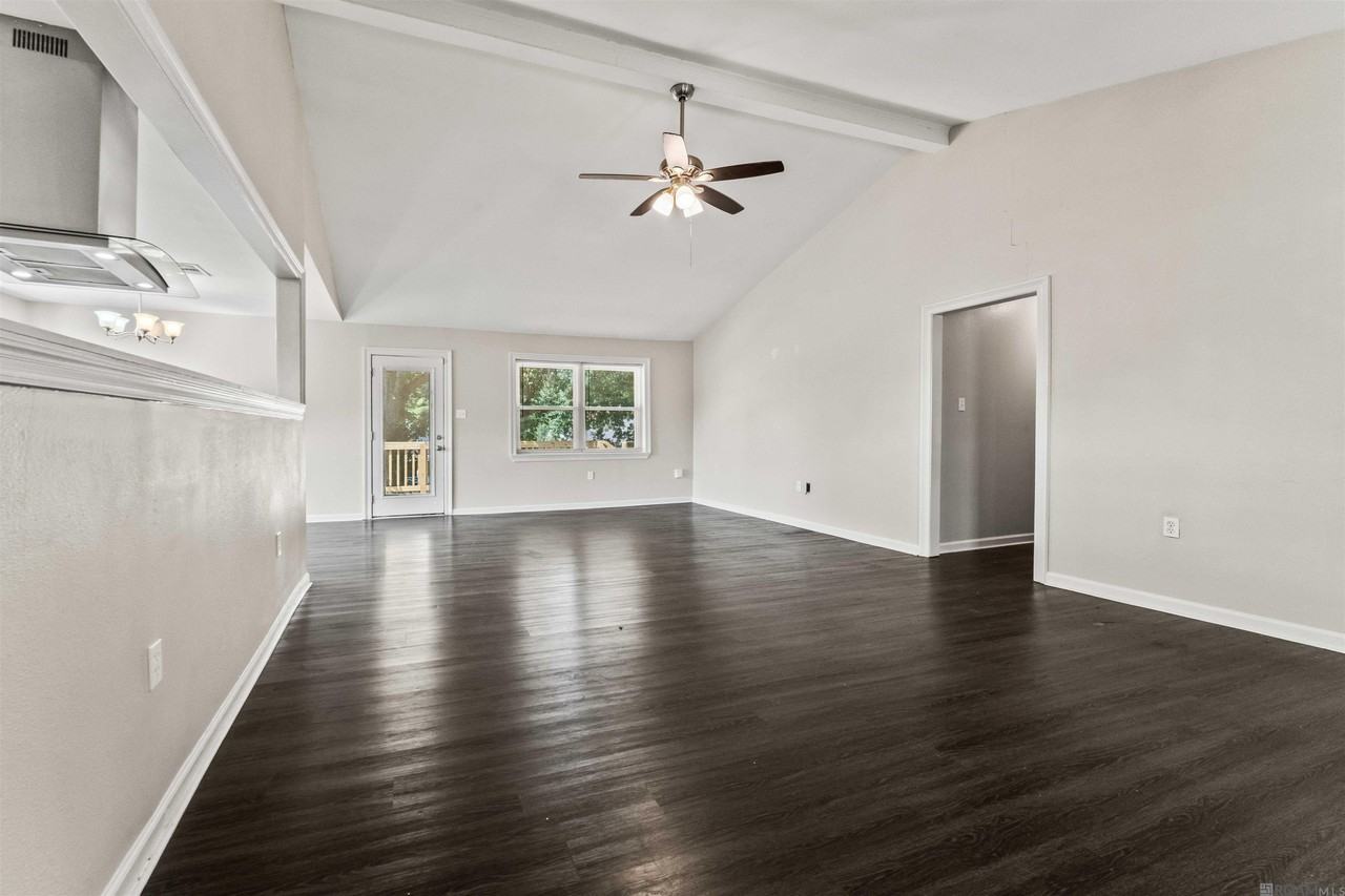 7320 Memo Pl - Photo 6 of 30