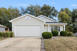 featured image of 678 Ballantrae Dr #1