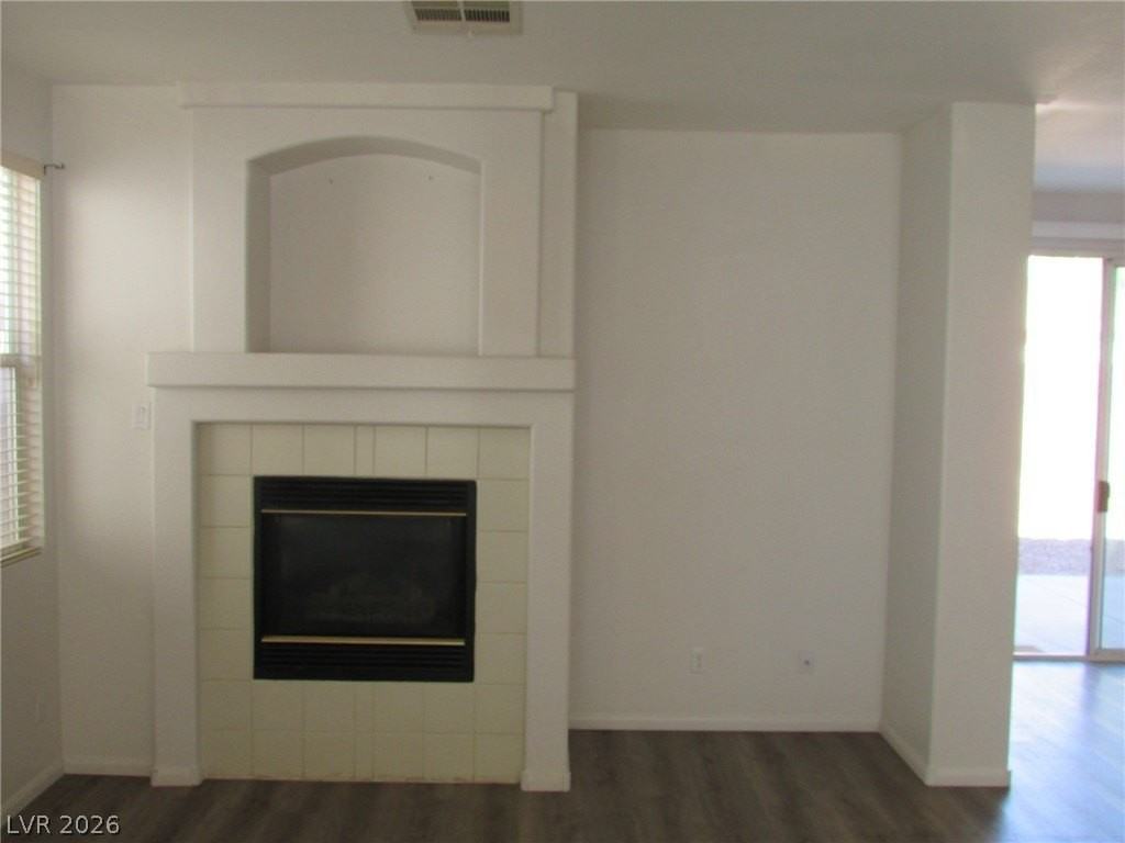 10046 Lemon Valley Ave - Photo 5 of 42