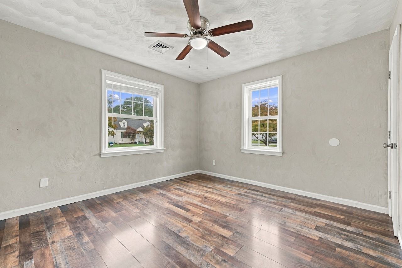 3452 W Bonner Dr #1 - Photo 3 of 11