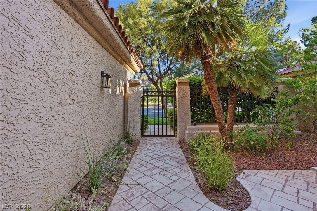 7980 Castle Pines Ave - Photo 3 of 50