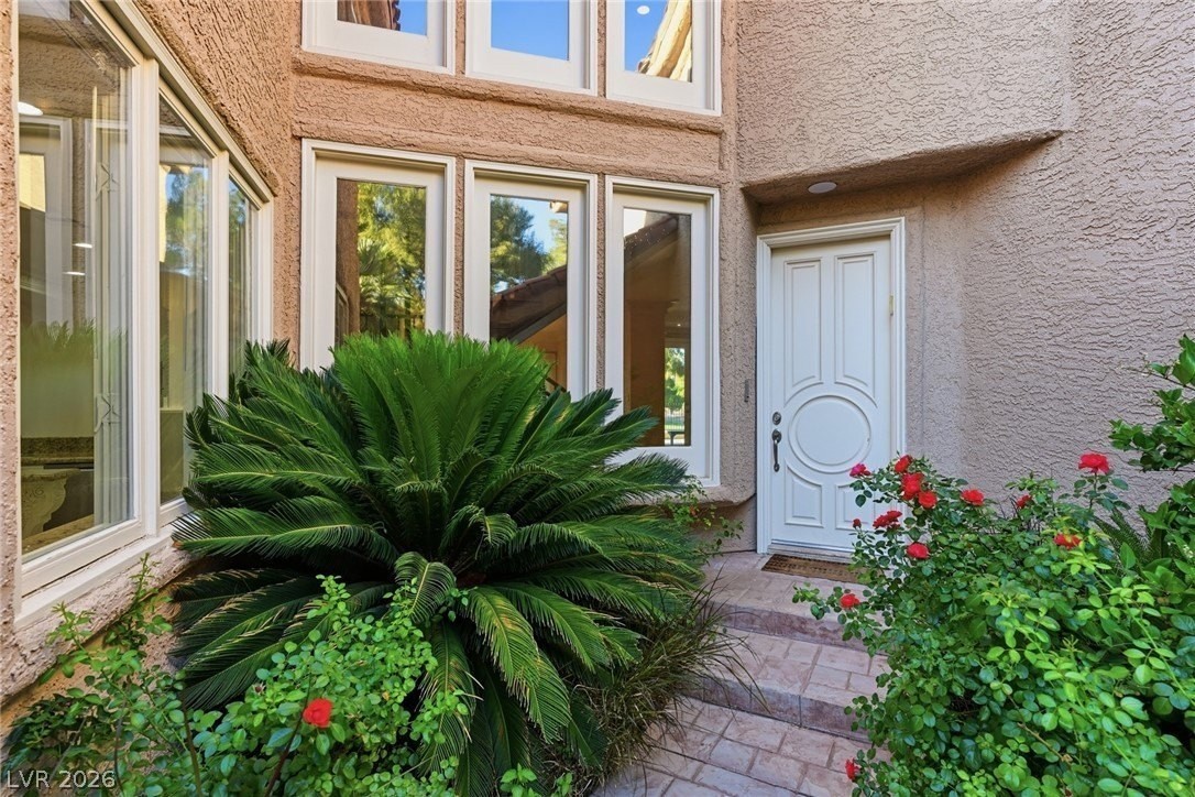 7980 Castle Pines Ave - Photo 4 of 50