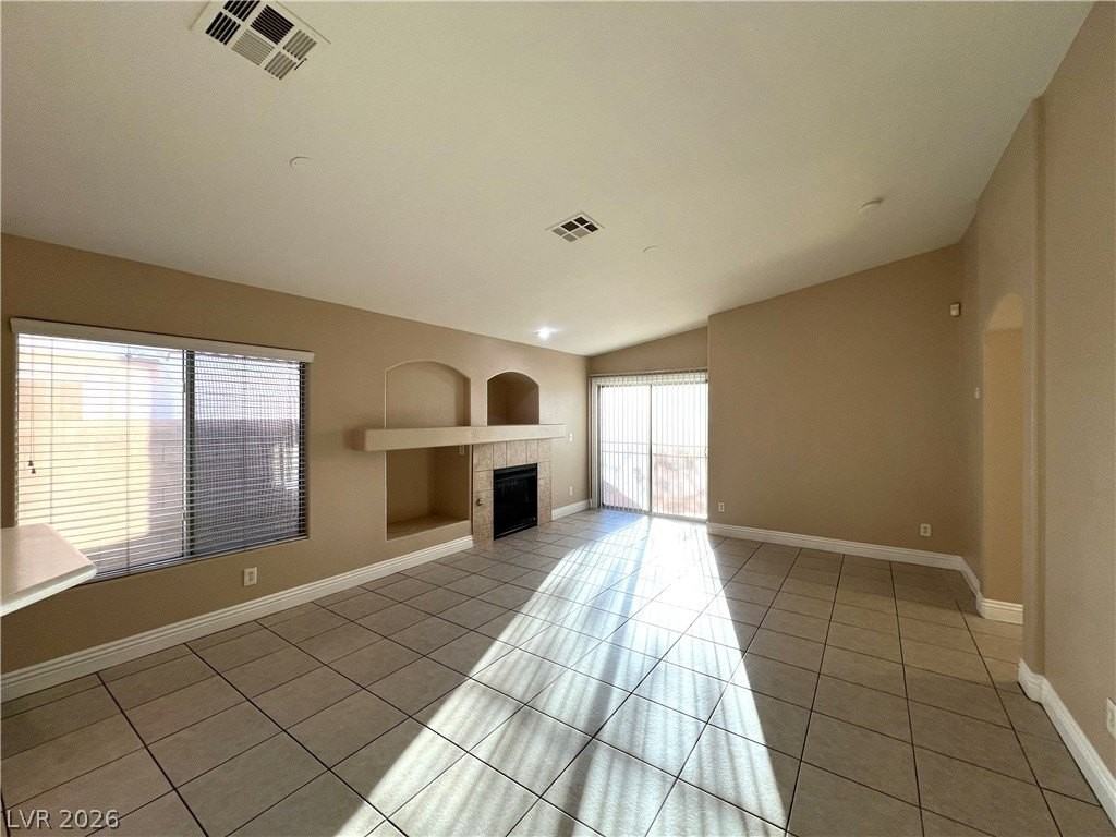 6133 Camden Cove St - Photo 5 of 37