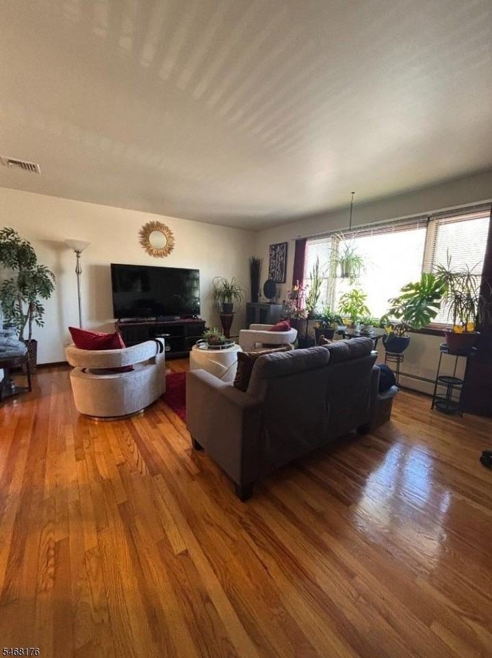 19 Hillery St - Photo 4 of 9