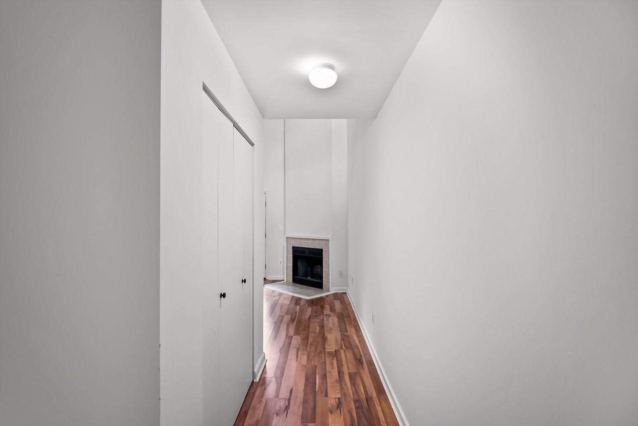 377 Tavistock - 1 #1 - Photo 5 of 26