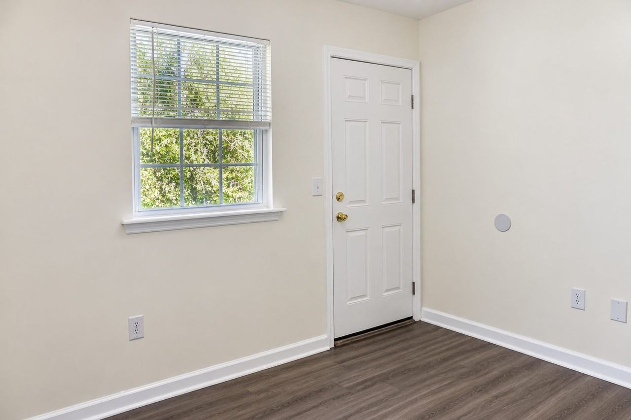 3930 Azalea DriveUnit S #S - Photo 6 of 14