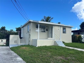 725 Sw 8th Ave #A - Photo 1 of 1