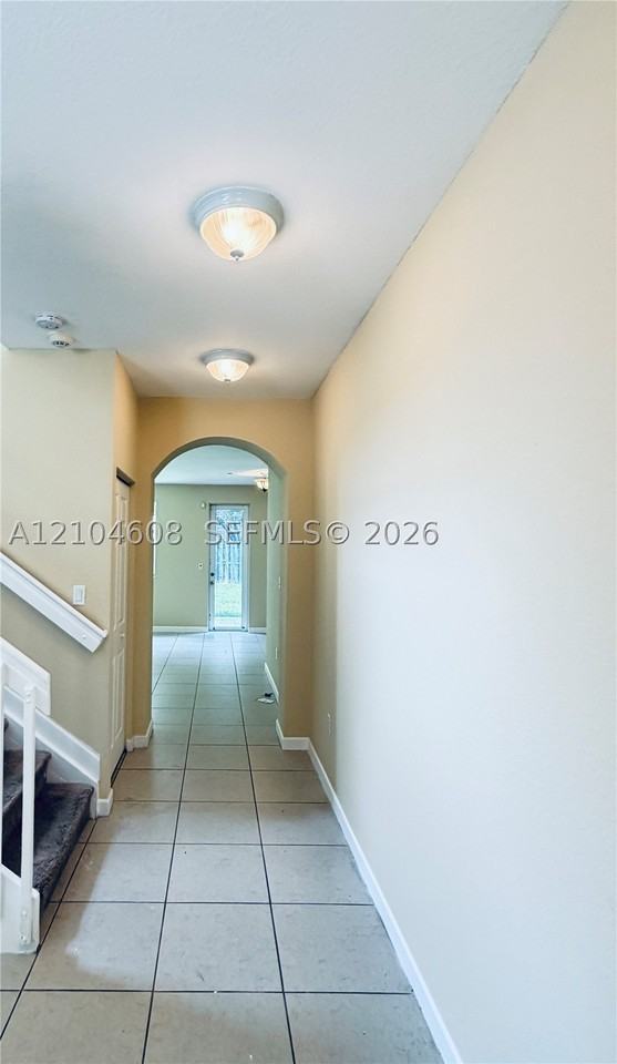 2333 Ne 4th St - Photo 2 of 4