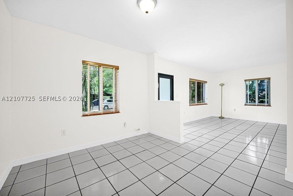 5960 Sw 47th St #1 - Photo 5 of 39