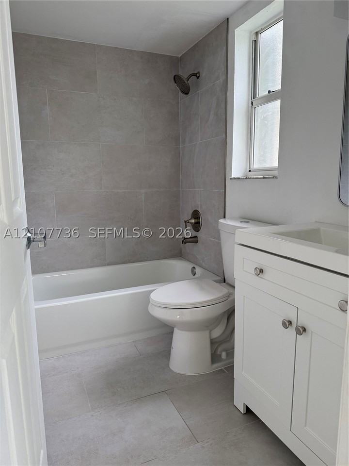 7101 Sw 129th Ave #2 - Photo 6 of 15