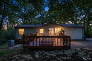 featured image of 949 Romaine Creek Rd