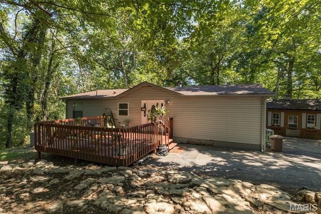 949 Romaine Creek Rd - Photo 4 of 42