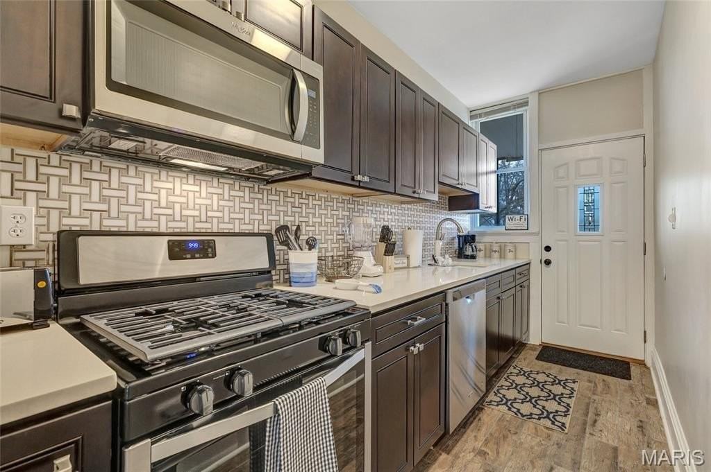4955 Magnolia Ave #2E - Photo 4 of 26