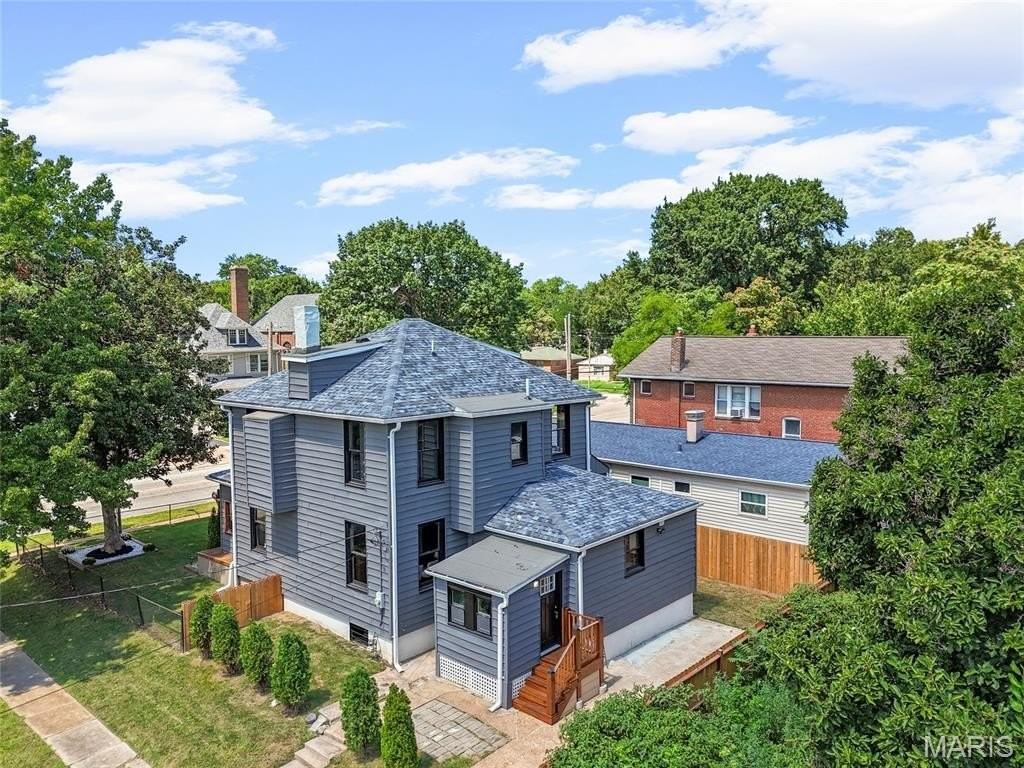 2118 Mccausland Ave - Photo 2 of 50